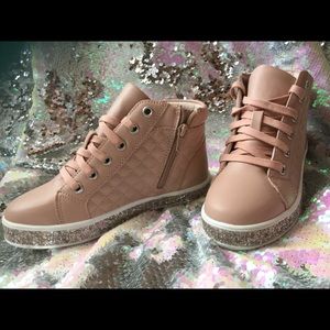 Girls Glitter Faux Quilted Leather Hitop in Blush
